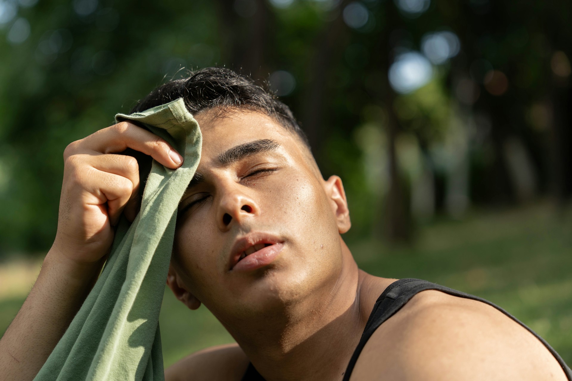 How Cooling Fabrics Are Changing the Way We Train in Hot Conditions