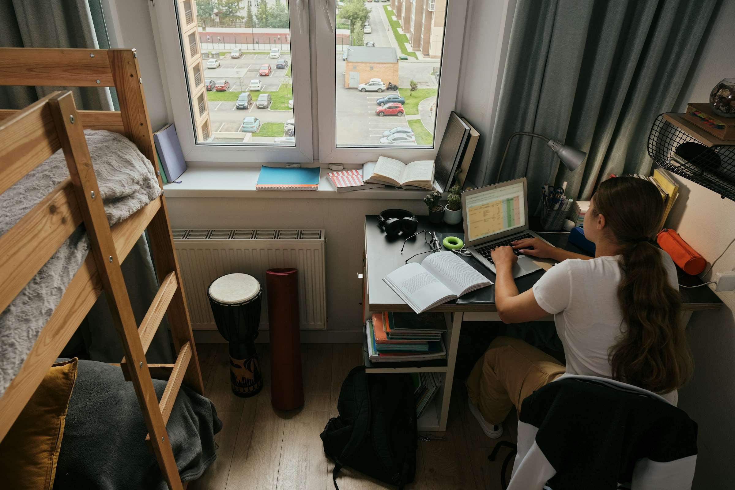 Gifts That Make Moving Away to College a Little Easier